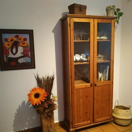 La Casa De Elias